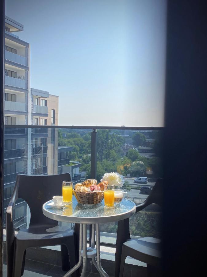 Private Apartment For 4 Guests And Parking Plovdiv Luaran gambar